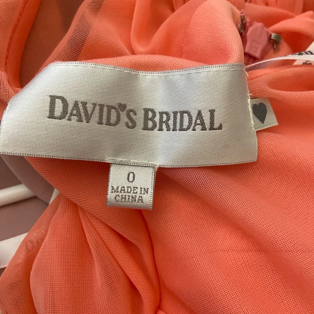 David’s bridal bridesmaid/wedding guest dress size 0 - Picture 3 of 3